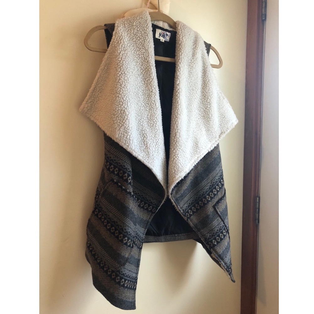Wool Collar Vest